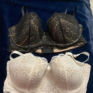 Set of two Aerie 38DD bras with lace